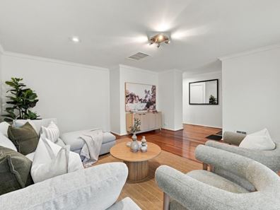 6 Captain Court, Heathridge WA 6027