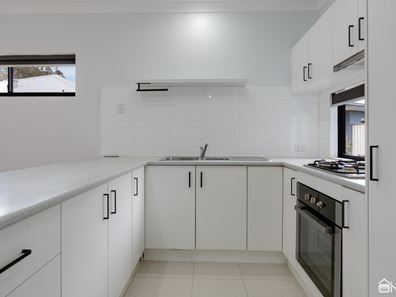 1/5 Turner Place, Kelmscott WA 6111