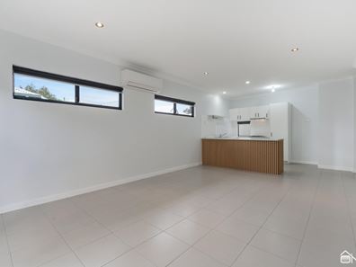 1/5 Turner Place, Kelmscott WA 6111