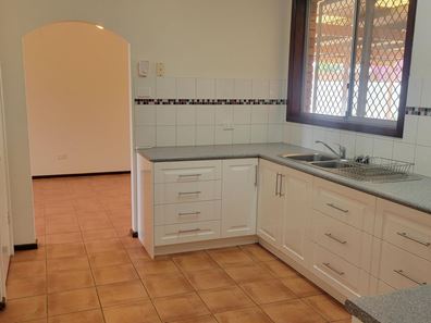 9 Castrini Crescent, Carnarvon WA 6701
