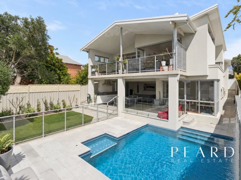 15 Haysom Street, Trigg WA 6029