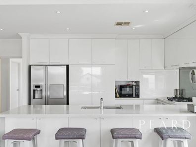 15 Haysom Street, Trigg WA 6029