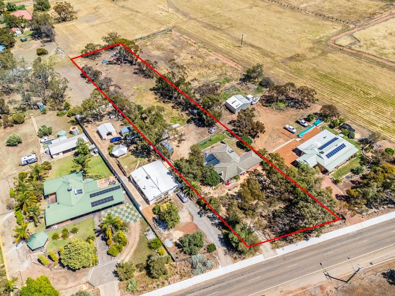 63 Goomalling Road, Northam WA 6401