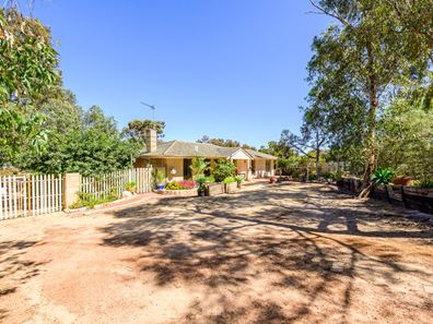 63 Goomalling Road, Northam WA 6401