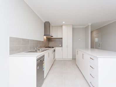 21 Bindarri Loop, Yanchep WA 6035