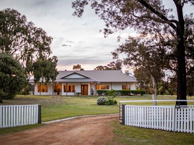 541 Fisheries Road, Myrup WA 6450