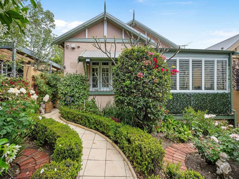 6 Otway Street, Swanbourne WA 6010