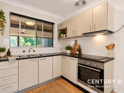 19 Alciston Way, Huntingdale WA 6110