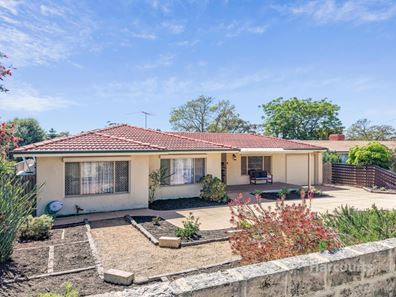 5 Manxton Way, Lynwood WA 6147