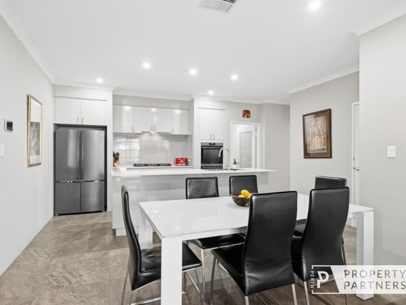 99 Meere Lane, Doubleview WA 6018