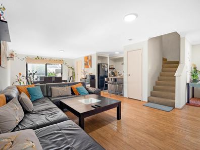 15/11 Choseley Place, Langford WA 6147