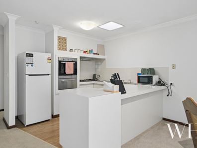 3/127 Robert Street, Como WA 6152