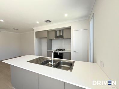 285 Sunrise Boulevard, Wellard WA 6170