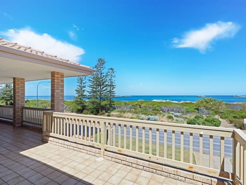 84 Arcadia Drive, Shoalwater
