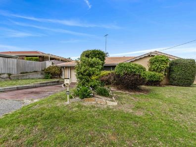 4 Topeka Place, Wanneroo WA 6065