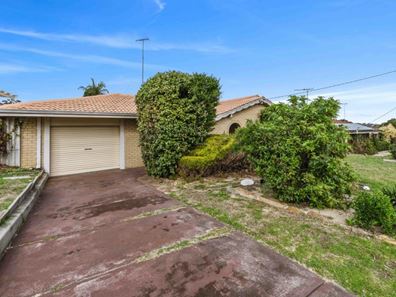 4 Topeka Place, Wanneroo WA 6065