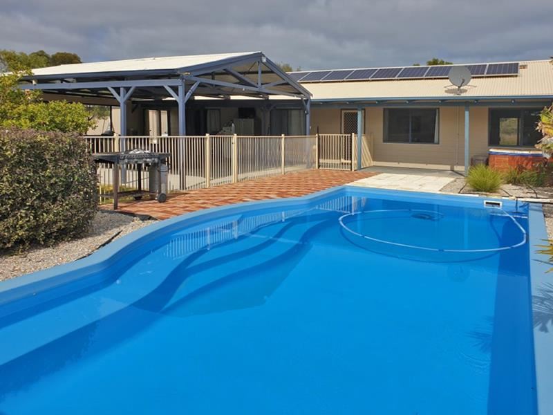 31 Geronimo Crescent, Jurien Bay WA 6516