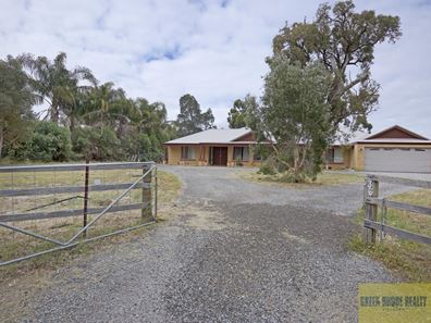 36 Fielder Road, Serpentine WA 6125