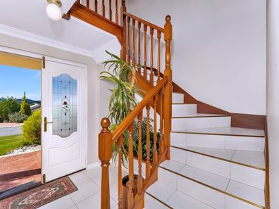 34 Spyglass Circle, Canning Vale WA 6155