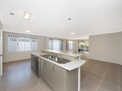 7 Caves  Way, Secret Harbour WA 6173