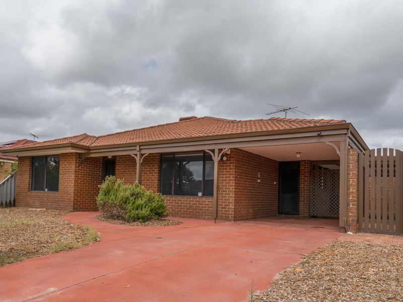 2 Breccia Court, Ballajura WA 6066