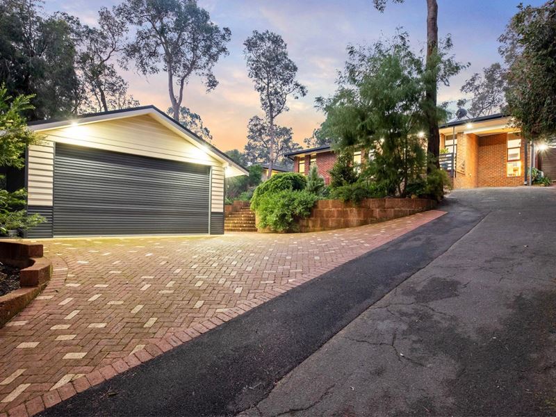 42 Ronneby Road, Lesmurdie
