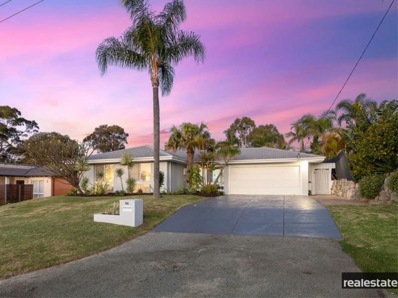 98 Hillwood Avenue, Warwick