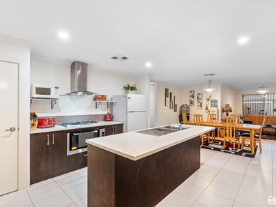 3 Wonnich Street, Byford WA 6122