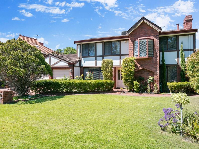 22 Castlecrag Drive, Kallaroo WA 6025