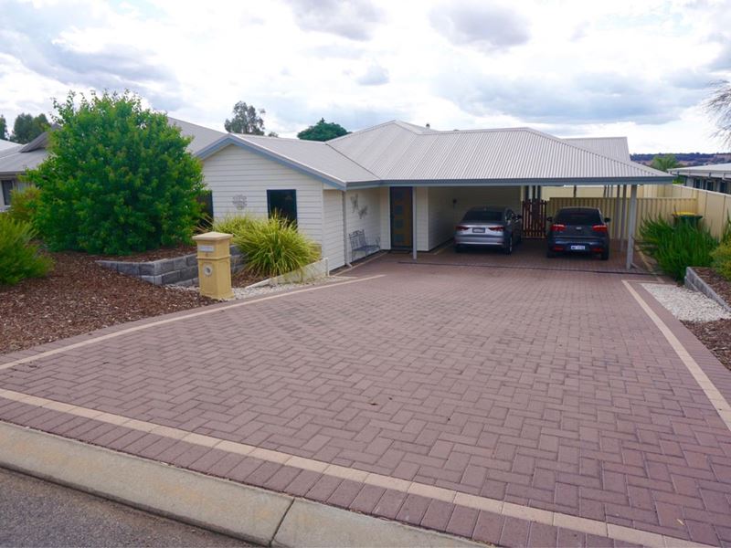 6 Pecan Place, Boddington