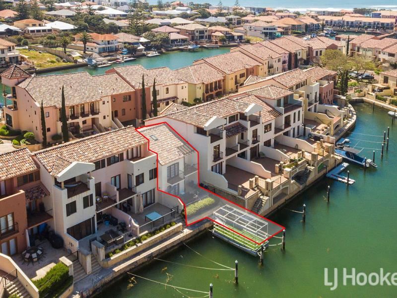 80/18 Port Quays, Wannanup
