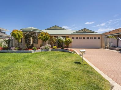 38 St Ettiene Gardens, Port Kennedy WA 6172