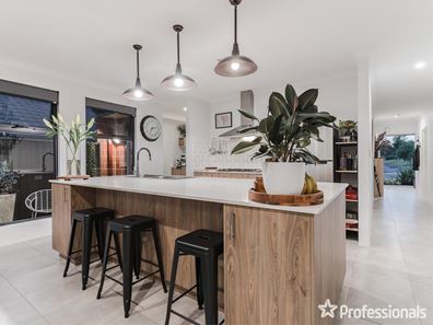 7 Pantheon Road, Baldivis WA 6171