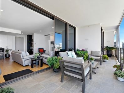 902/35 Bronte Street, East Perth WA 6004