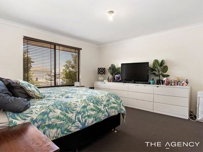 87 Bayside Boulevard, Port Kennedy WA 6172