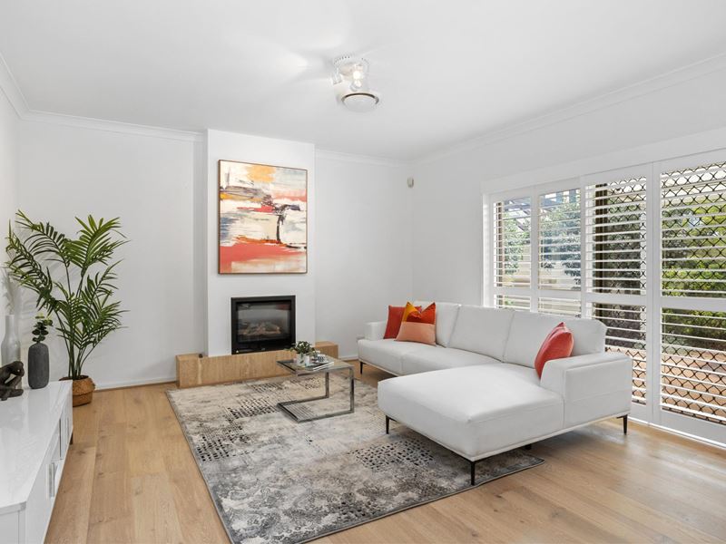 2/23 Hammond Road, Claremont