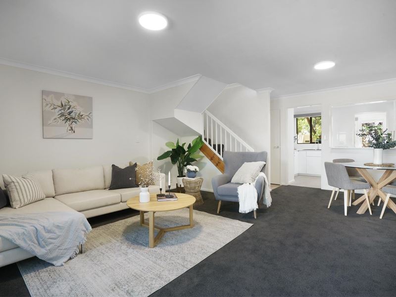 2/3 Tennivale Place, North Perth