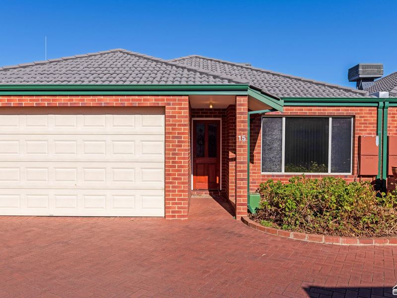 15/24 Aragon Court, Armadale
