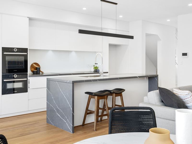 4/32 Simpson Street, Applecross