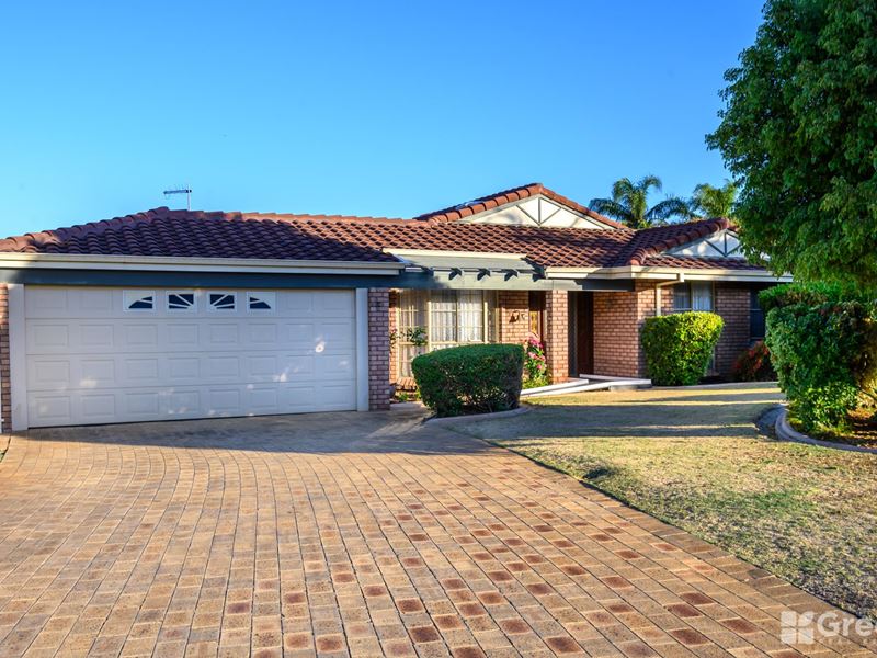 18 Glencoe Parade, Halls Head