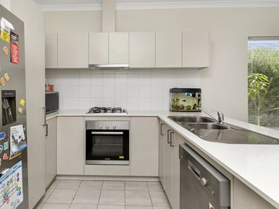 111 Broadway Boulevard, Piara Waters WA 6112