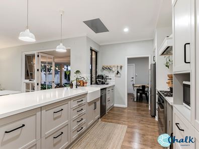 10 Hurst Place, Safety Bay WA 6169