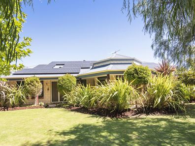 25 Higgins Drive, Broadwater WA 6280