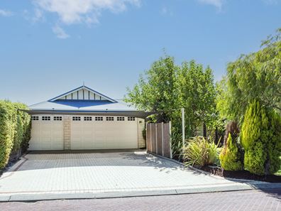 25 Higgins Drive, Broadwater WA 6280