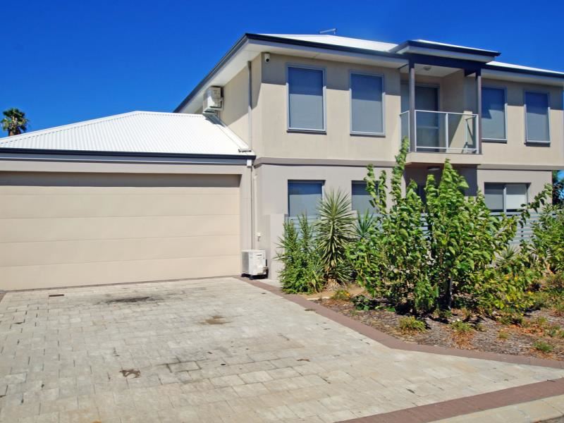 12 Ambleside Close, Balga WA 6061