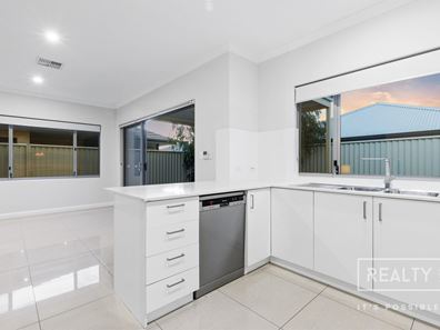 18 Mackerel Circuit, Alkimos WA 6038