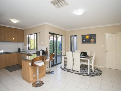 46 Eastdene Circle, Nollamara WA 6061