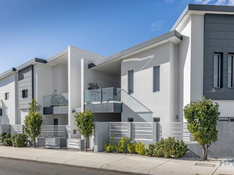 14/2 Walter Road West, Inglewood
