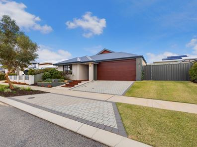 35 Fairgrounds Parkway, Alkimos WA 6038