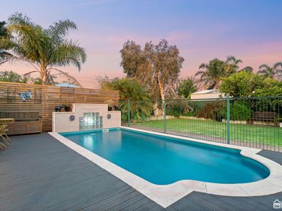 51 Morgan Road, Seville Grove WA 6112